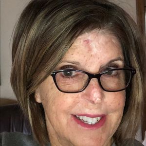 Meet your Posher, Alyson